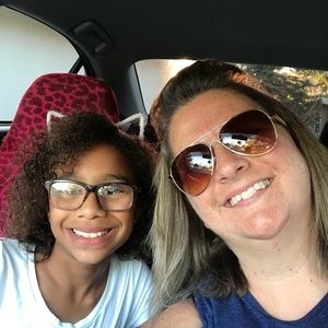 Meet your Posher, Denise